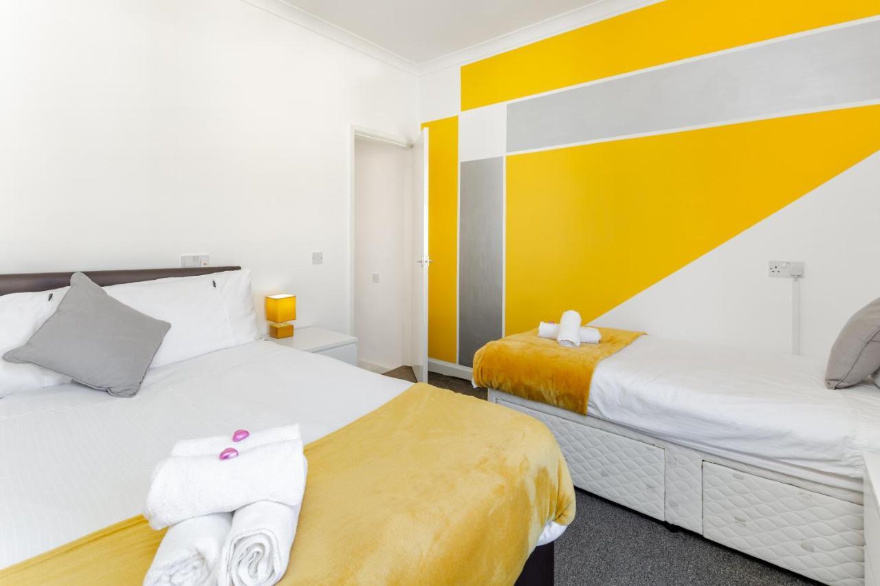 Cosy Anfield Guesthouse - Free Parking ليفربول المظهر الخارجي الصورة