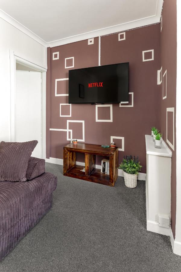 Cosy Anfield Guesthouse - Free Parking ليفربول المظهر الخارجي الصورة