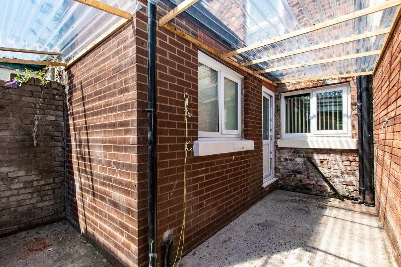 Cosy Anfield Guesthouse - Free Parking ليفربول المظهر الخارجي الصورة